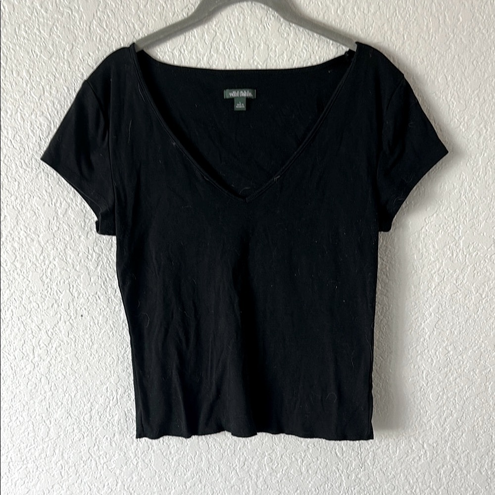 Wild Fable Black Fitted Cropped Tee – Target Exclusive, Basic, Trendy Staple